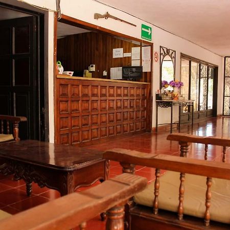 Hotel San Clemente วัลลาโดลิด ภายนอก รูปภาพ