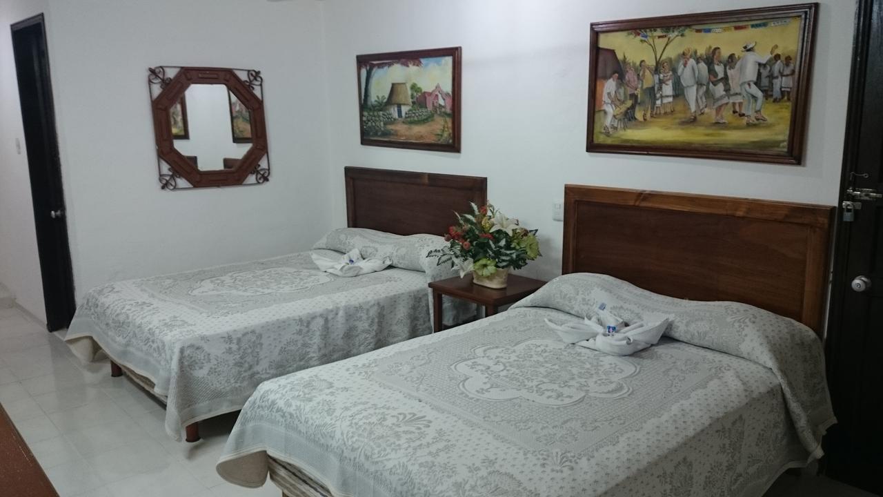 Hotel San Clemente วัลลาโดลิด ภายนอก รูปภาพ