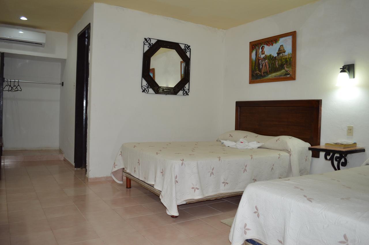 Hotel San Clemente วัลลาโดลิด ภายนอก รูปภาพ