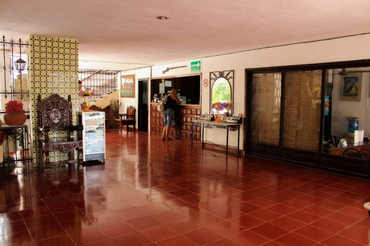 Hotel San Clemente วัลลาโดลิด ภายนอก รูปภาพ
