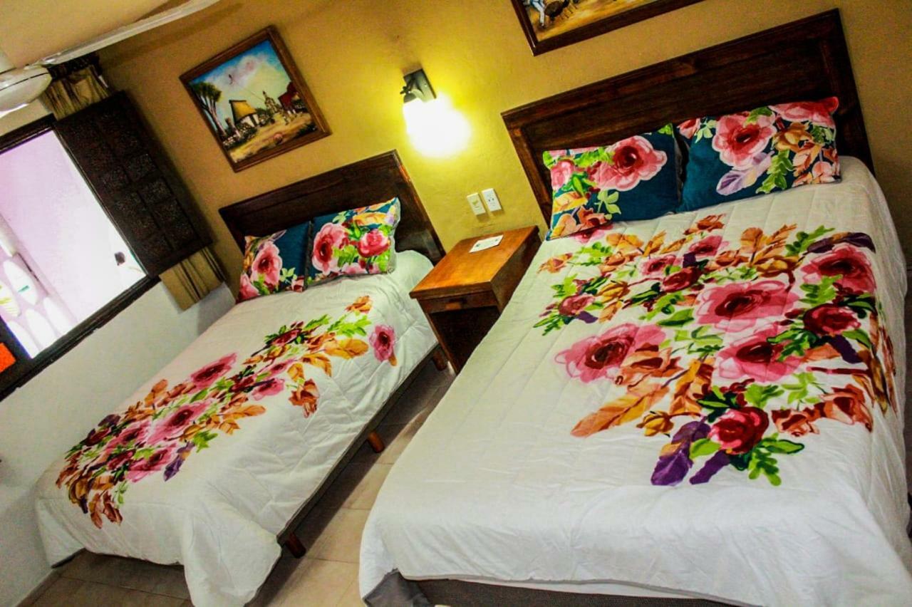 Hotel San Clemente วัลลาโดลิด ภายนอก รูปภาพ